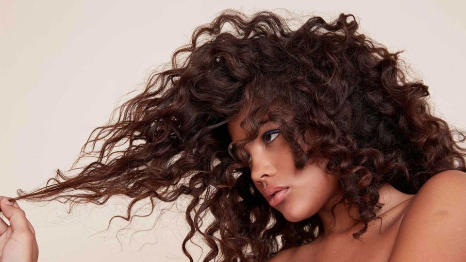 The 22 Best Leave-In Conditioners to Fight Dryness and Frizz, According to Experts