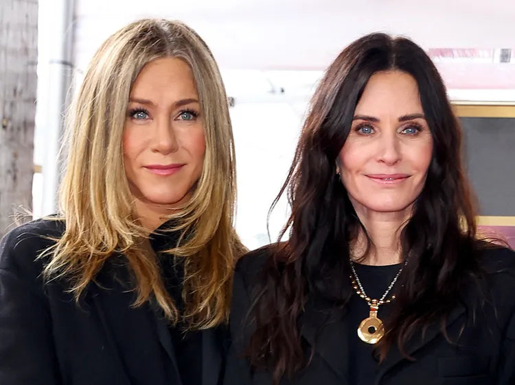 Jennifer Aniston Styled Courteney Cox’s Strands With the Thickening Growth Oil Fans Swear by for “Massive Hair Loss”