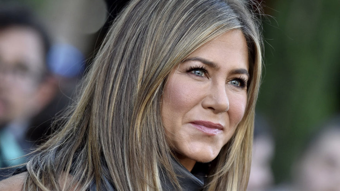 I'm Furious That Jennifer Aniston's Beach Hair Looks This Good