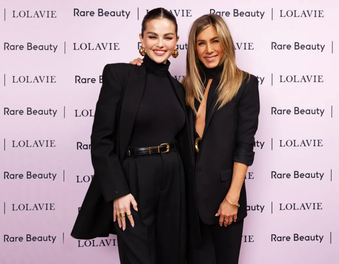 Jennifer Aniston And Selena Gomez "Sister-Mother Each Other Equally" As Best As They Can