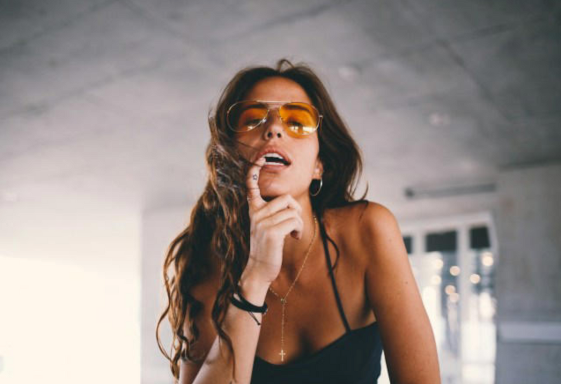 Timeless 90s Fashion Icons: 10 Women Who Still Turn Heads Today