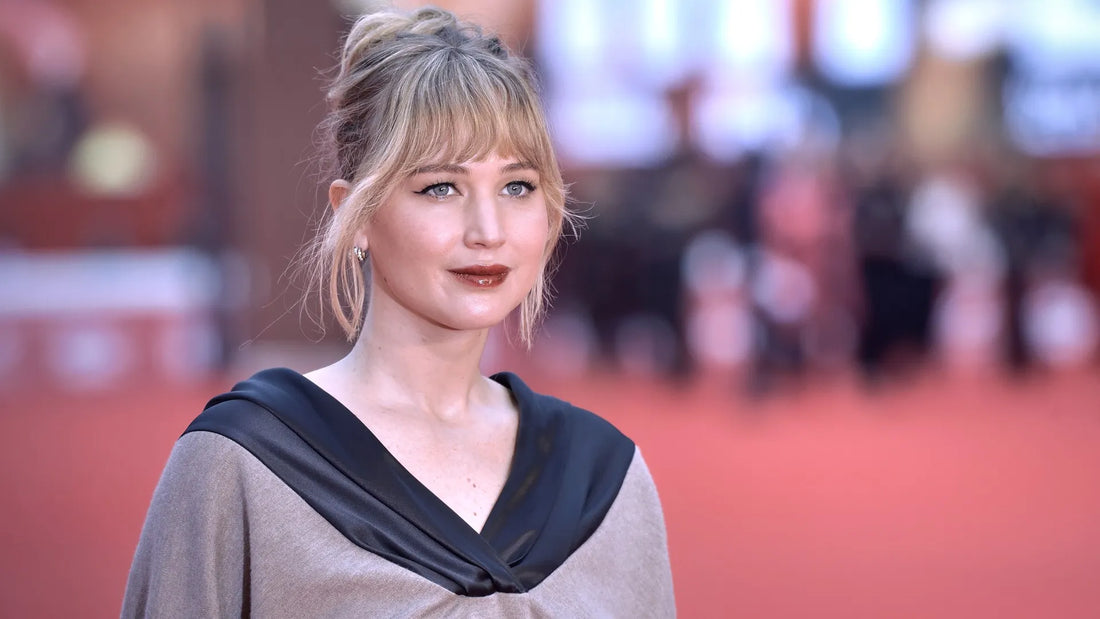 Jennifer Lawrence's Deep Side Part Is as Sleek as It Gets