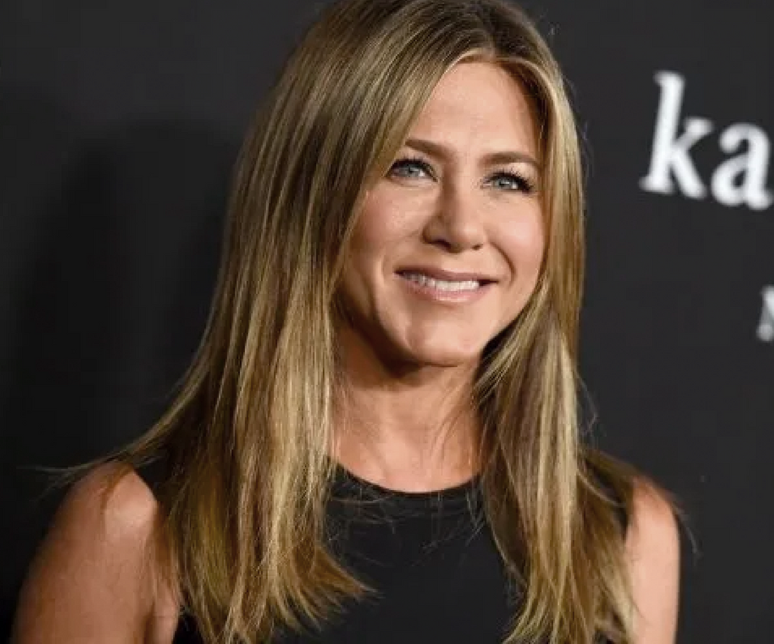 Jennifer Aniston’s First Haircare Product Will Help You Get Her Iconic Mane